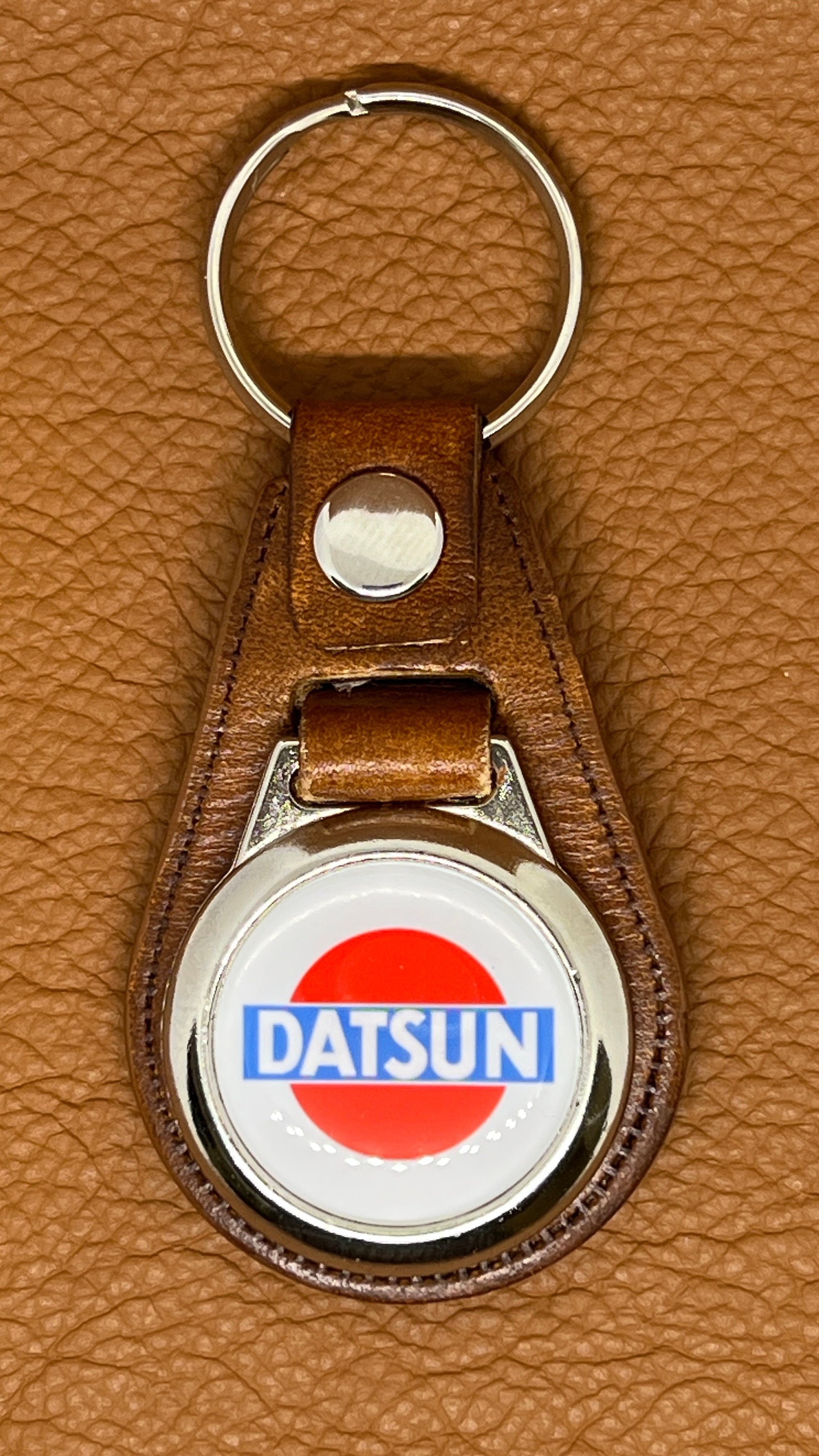 【CTHY】 HIGH-END LEATHER ROOM KEYRING LUXURY MATERIAL LEATHER ROOM KEYRING by BRIDLE