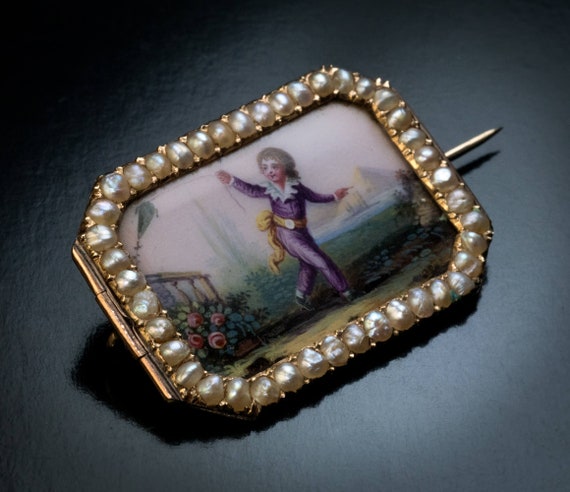 Rare 18th Century Painted Enamel Gold Brooch - image 3