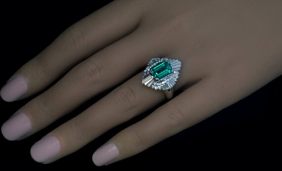 Vintage 2 Ct Colombian Emerald Diamond Engagement… - image 4