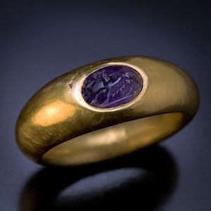 Ancient Roman She-Wolf Amethyst Intaglio Gold Ring
