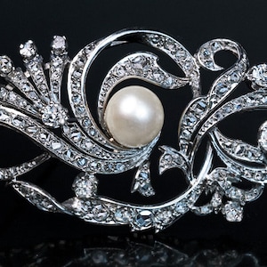 1920s Diamond Pearl Platinum Brooch Pin