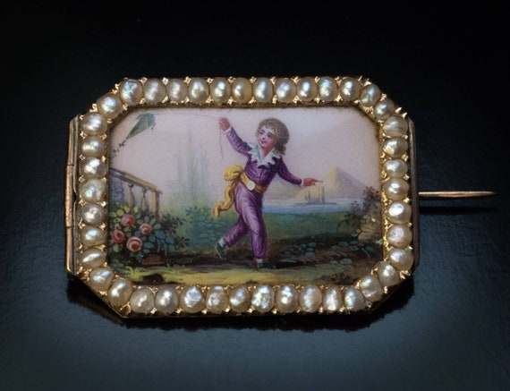 Rare 18th Century Painted Enamel Gold Brooch - image 1