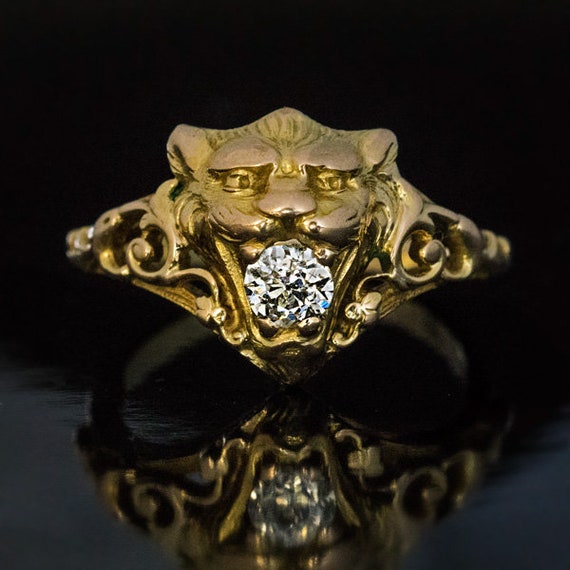 Belle Epoque Antique Diamond Gold Lion Ring
