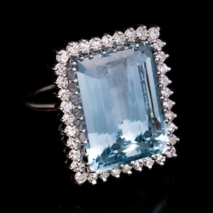Vintage 16 Ct Aquamarine Diamond Cocktail Ring