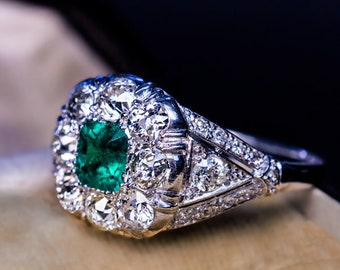 Vintage Art Deco Emerald Diamond Platinum Engagement Ring