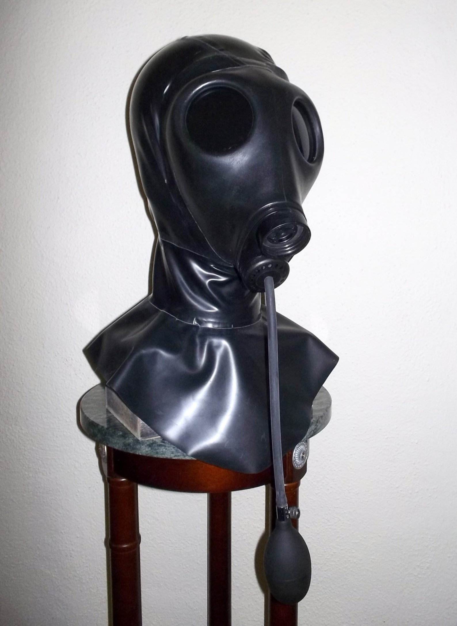 Fetish Heavy Rubber LATEX Gas Mask HOOD W/ Tinted Lenses Twin Etsy