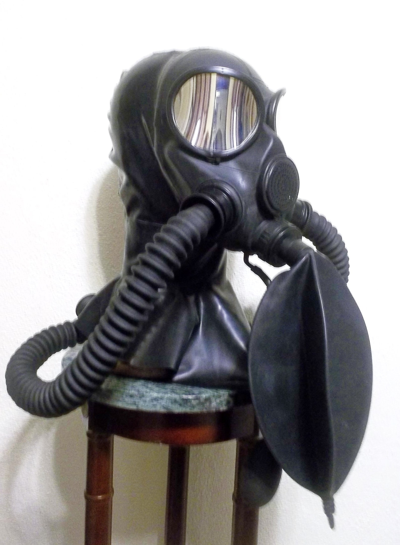 Fetish Heavy Rubber SYSTEM Gas Mask Latex Hood W MIRRORED Etsy Singapore