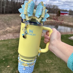Pomelo Straw Bow - Yellow and Blue Stanley Straw Bow