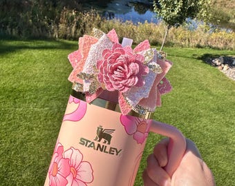 Peaches and Cream Stanley Flower Straw Bow