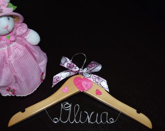 Child's Personalized Hanger,Children birthday party,Baby shower gift, Hanger for girl