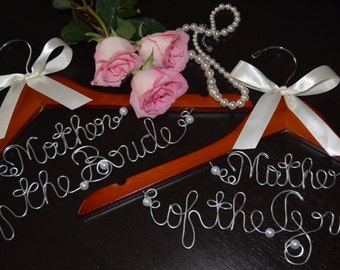 Set of 2 Bridal Hangers"Mother of the Bride/Groom" with pearls for your wedding pictures,Personalized custom bridal hanger,Wedding hanger