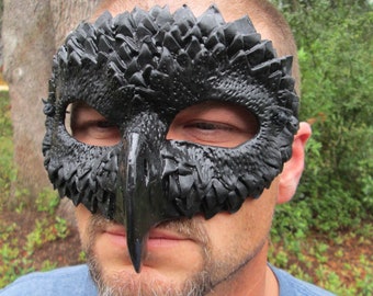 Raven Mask: Black Bird Masquerade Costume