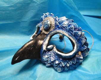 Raven Masquerade Mask: Fantasy Bird Costume, Resin Half Mask