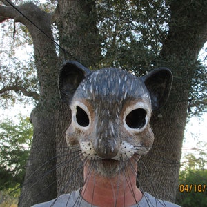 Grauhörnchen, Waldtiermaske, Waldtierkostüm-Maske, handbemalt, Maskenmaske, tragbare Kunst, Wildtiermaske, Wald