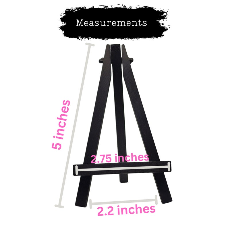 Op de afbeelding: Zwarte houten ezel met de volgende afmetingen: 5 inch hoog, 2,75 inch breed en 2,2 inch diep.