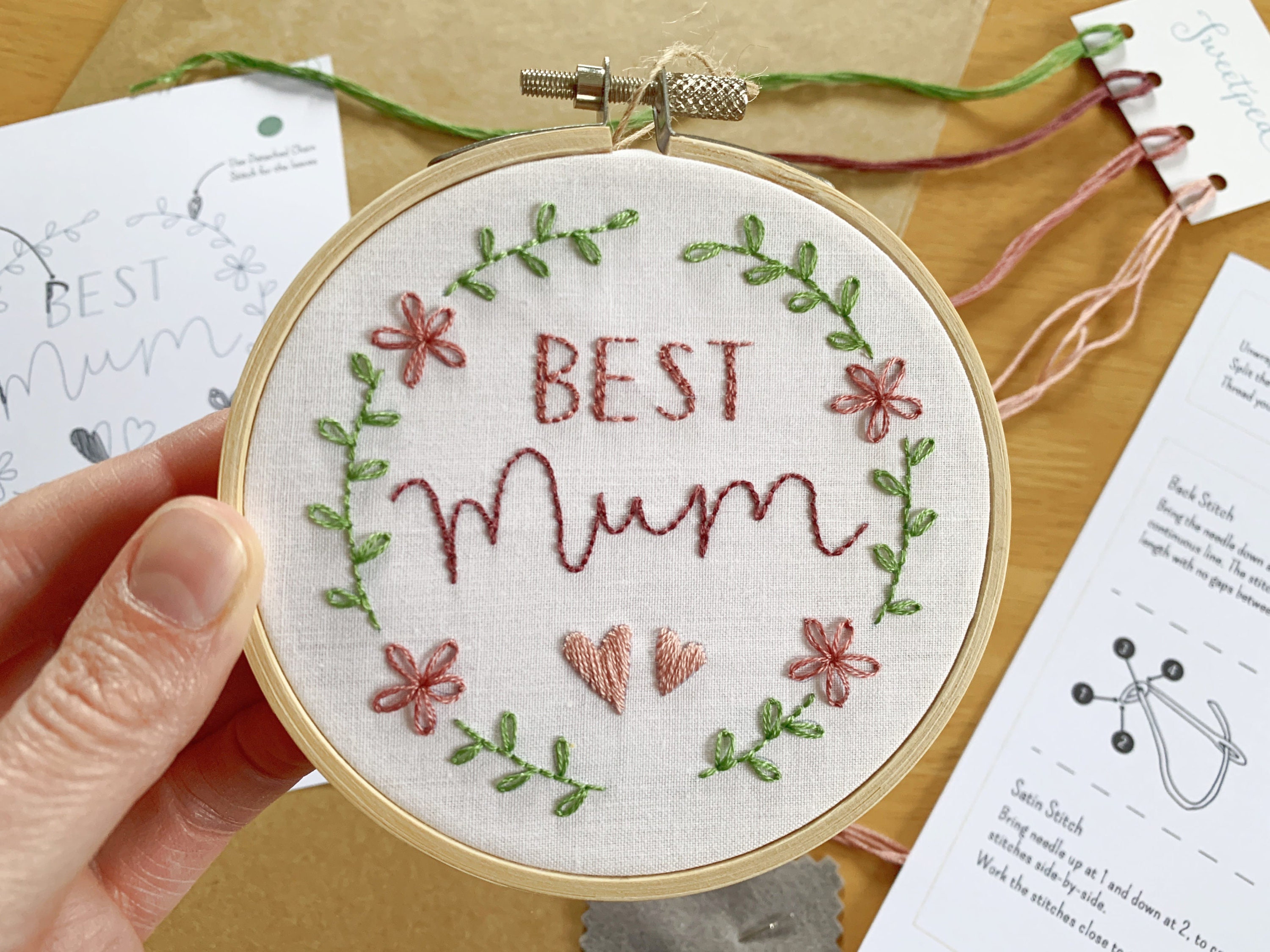 Love Mother / Embroidery Kit / Stitching Gift / Mothers Day Gift / Modern  Embroidery 