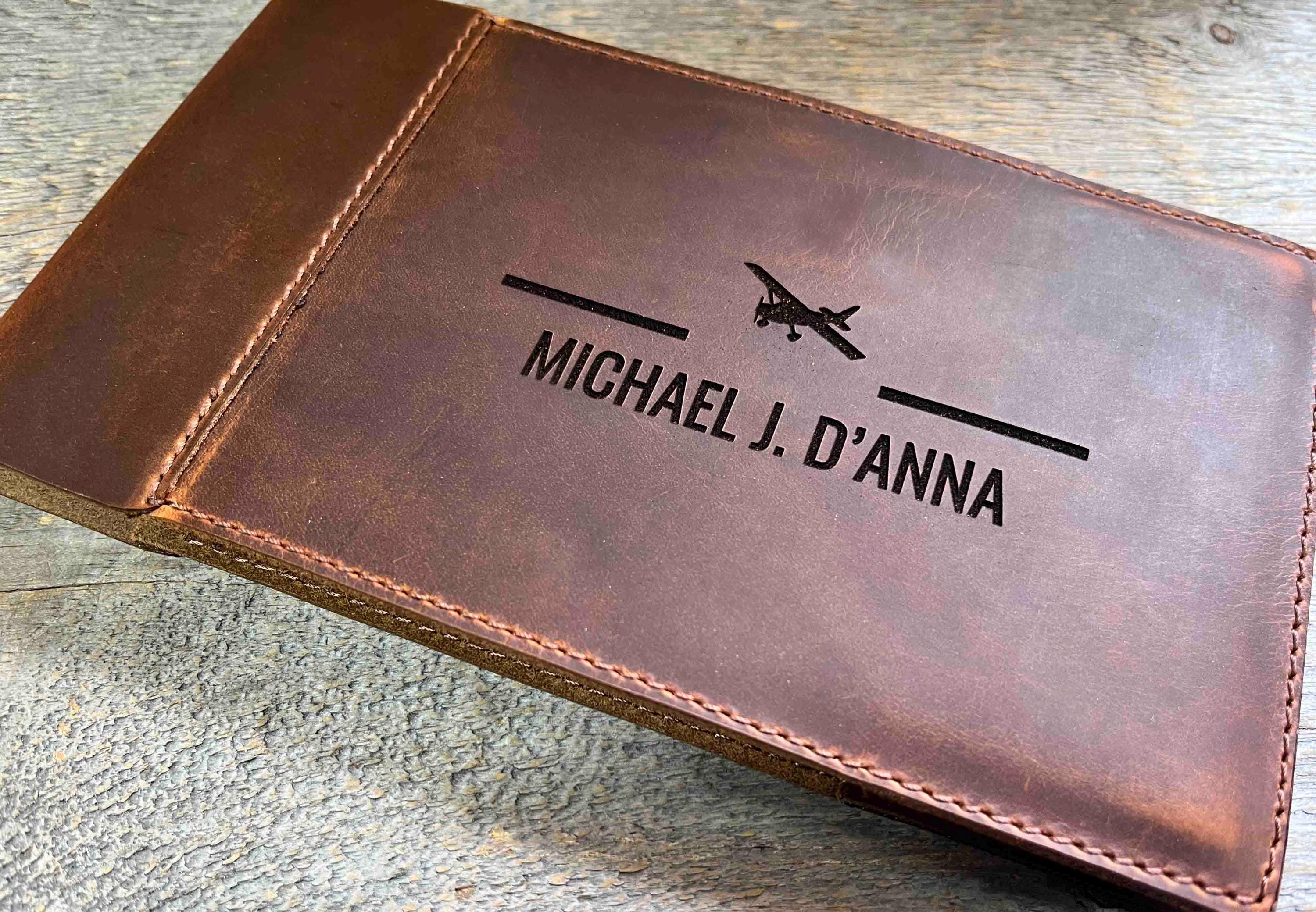 Custom flight log book - Etsy 日本