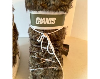 NY Giants NFL Green & White Faux Fur Size 10 Regular - The Aficionado Boot