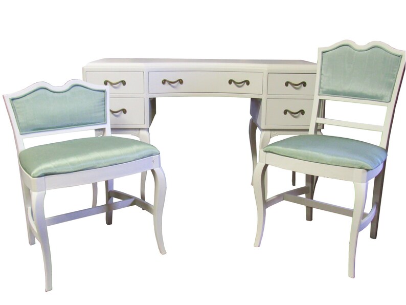Vintage French Provincial Desk Vanity Rway Chair Mcm Shabby Paris Apartment White Bench