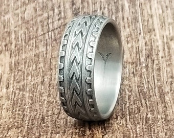 Maui, Patterned Titanium Ring, Tough Ring, 8mm Wedding Band