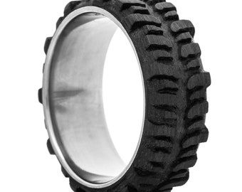 Bogger, Carbon Fiber Tread Ring: Ti-Core Titanium Off Road Wedding Band