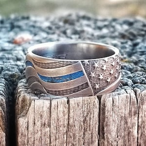 Men's patriotic rings deals