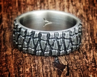 Modderklauw, Titanium Tread Ring, Stoere ring, Truck Guy Trouwring, 4x4 Ring, Off Road, Titanium Wedding Band, 9mm breedte