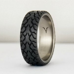 Drag Radial, Ti-Core Carbon Fiber Tread Ring. Drag Racing Ring, Tough Ring, 8mm Wide Wedding Band, Ring for Car Guys