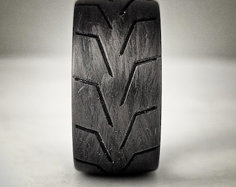 Custom Tread ring