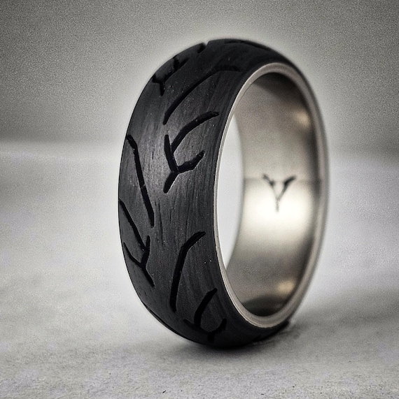 Knee Dragger 2, Carbon Fiber Motorcycle Tire Tread Ring - Titanium