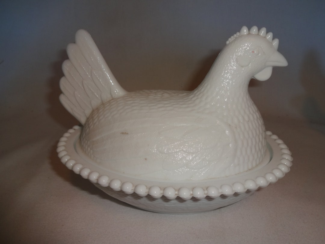 Sitemapcdatahttpswwwkedriinfowhite Milk Glass Hen On Nest