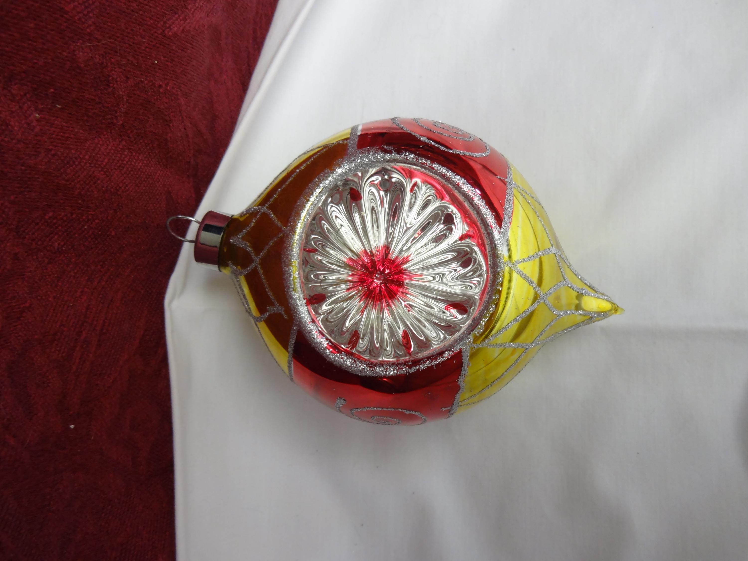Christmas Ornament Vintage Glass Large Made in Poland Hand  display picture 1
