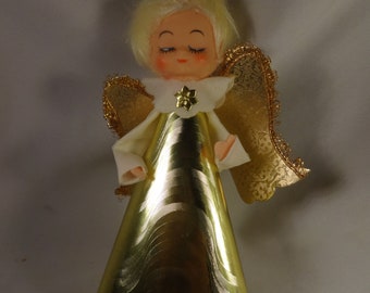 Christmas Vintage Angel Tree Topper with A Plastic Doll Face #557