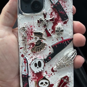 Spooky/scary decoden phone case
