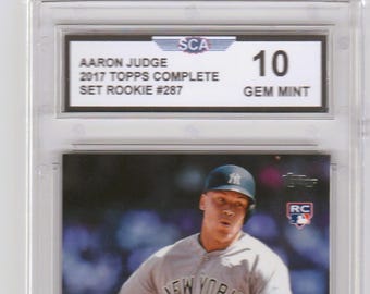 2017 Topps Chrome #169 Aaron Judge Catching RC Rookie PSA 10 Gem
