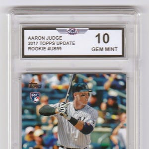 AARON JUDGE 2017 TOPPS Update Rookie Card New York Yankees outfielder