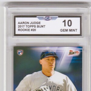 AARON JUDGE 2017 Topps BUNT Rookie Card New York Yankees Outfielder