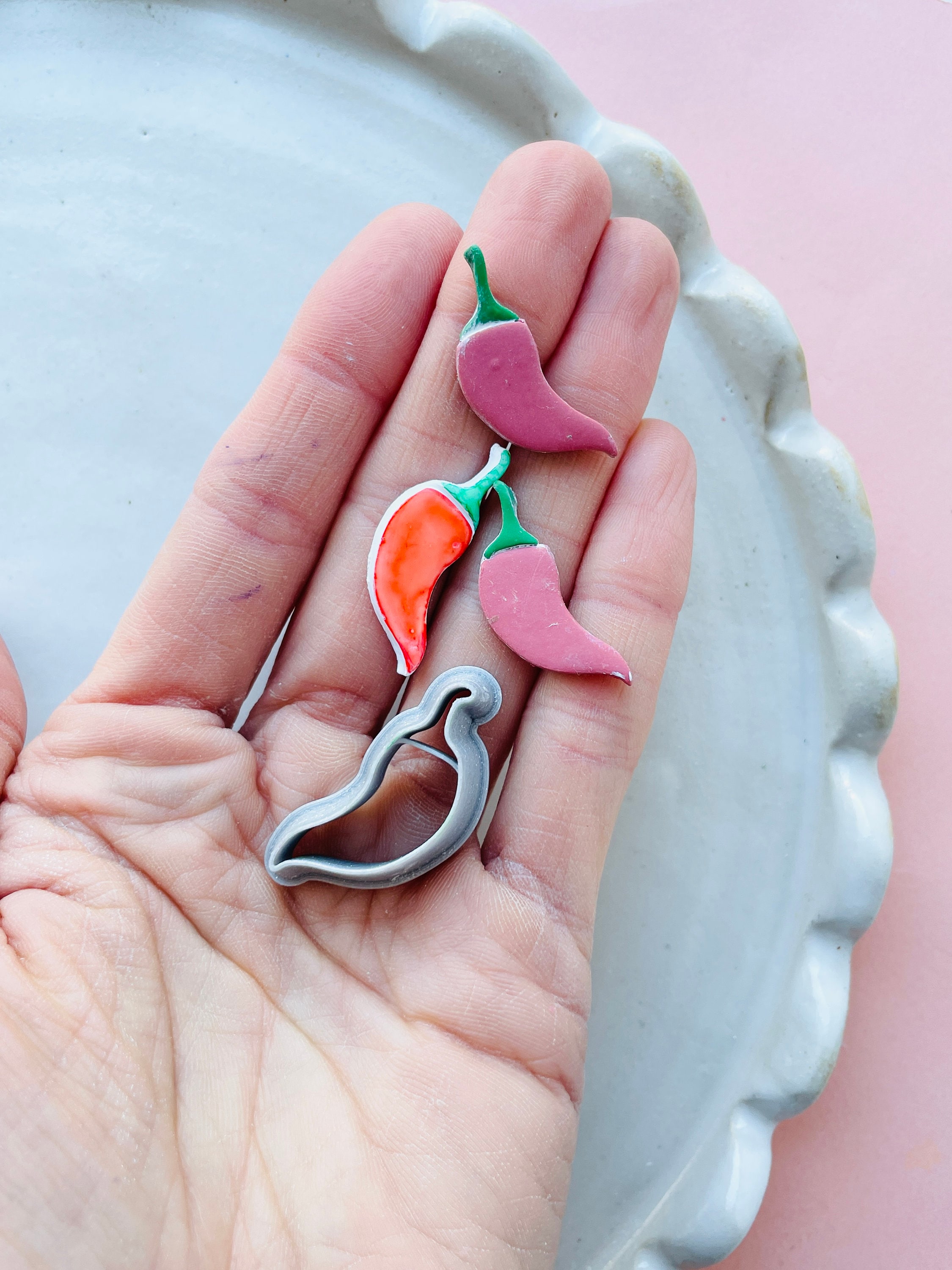 Chili pepper clay cutter | chill shape cutter for polymer clay | hot pepper clay cutter | embossing clay stamp | earring mold | air dy clay