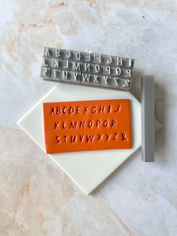 2 Tampons Lettres Pour Argile/pâte - Alphabet, Chiffres, Symboles, 75x63mm, Blanc/vert