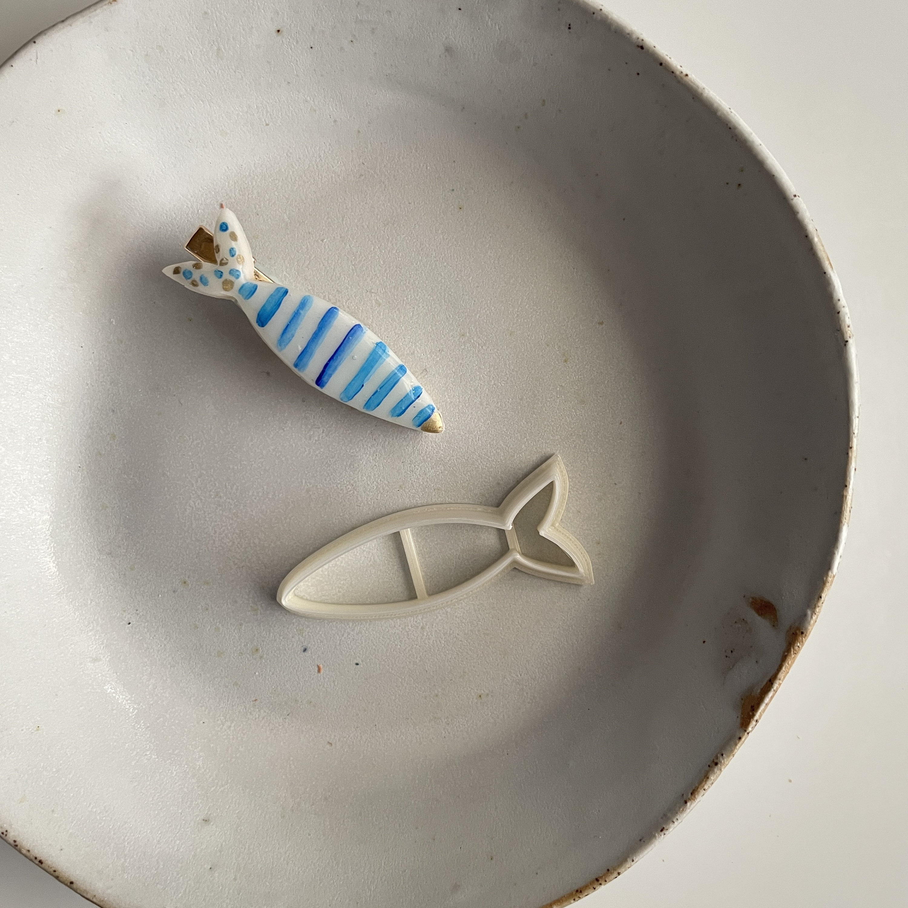 Polymer clay shape cutter | fish barrette hair clip bobby pin hair