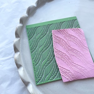 Rhombus Clay Texture Roller – RoseauxClayCo