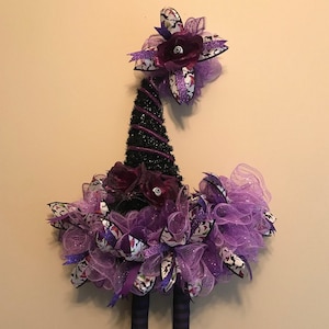Deco Mesh Witch Hat Wreath