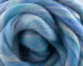 Worth Melting For, 23 micron, 4 oz braid, merino, combed top, roving, spinning fiber, hand spinning fiber, fibre, sparkle, merino, angelina