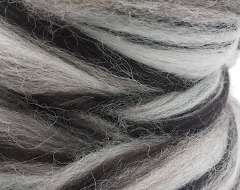 1 lb Jacob black and white combed top, tonal, blended, variegated, humbug, roving, spinning fiber, felting fiber, fiber, by the pound