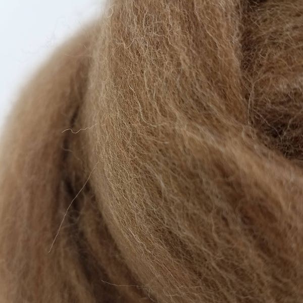 1 lb Manx Loaghtan combed top, roving, spinning fiber, felting fiber, rare breed, primitive, wool, by the pound