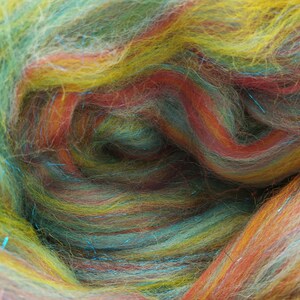 Over the Rainbow, 23 micron merino, 4 oz braid, combed top, roving, spinning fiber, angelina sparkle image 5