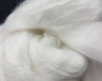 4 ozs Pearl Infused Cellulose Fiber, combed top, roving, spinning or blending fiber