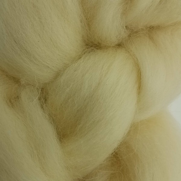 1 lb White Corriedale combed top, roving, spinning fiber, felting fiber, fiber, by the pound