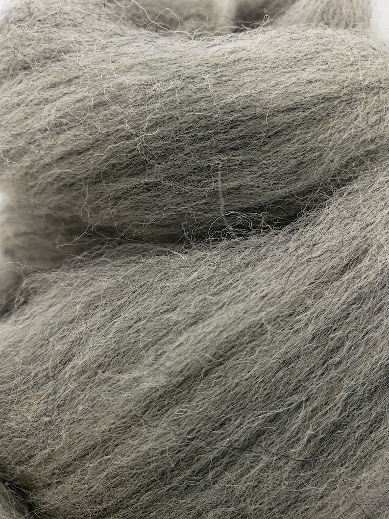 wool by the pound roving spinning fiber 1 lb Grey Corriedale combed top