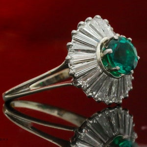 Vintage 1950s Emerald & Diamond Cocktail/Birthstone Ring 1.25cttw, ATL #293